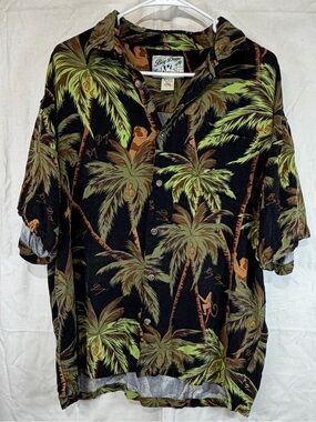 Big Dogs Black Short-Sleeve Tropical Palm Button-Down Shirt